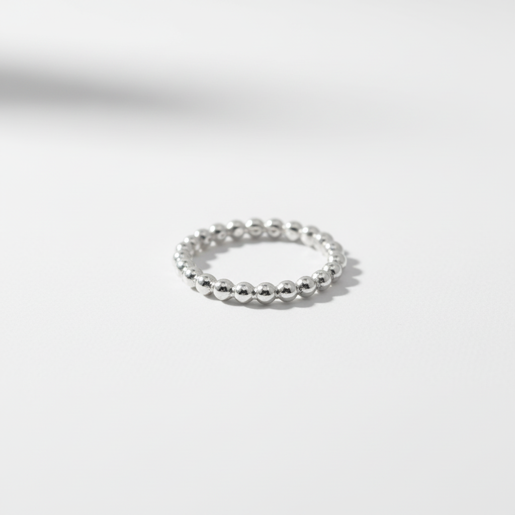 Handgemachter Ring "Dotty"