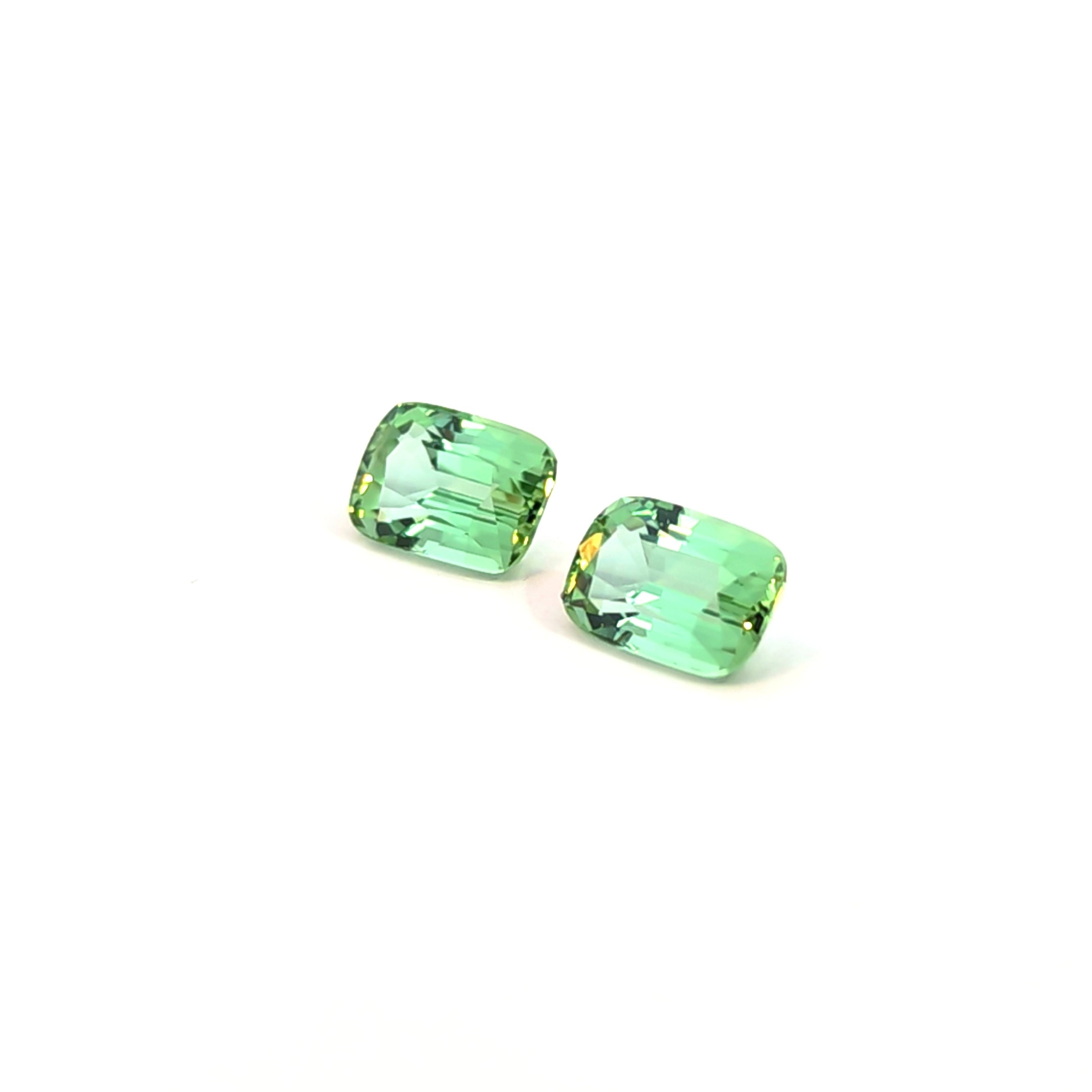 Kalibriertes Paar grüner Turmalin, 6.00ct/2pcs