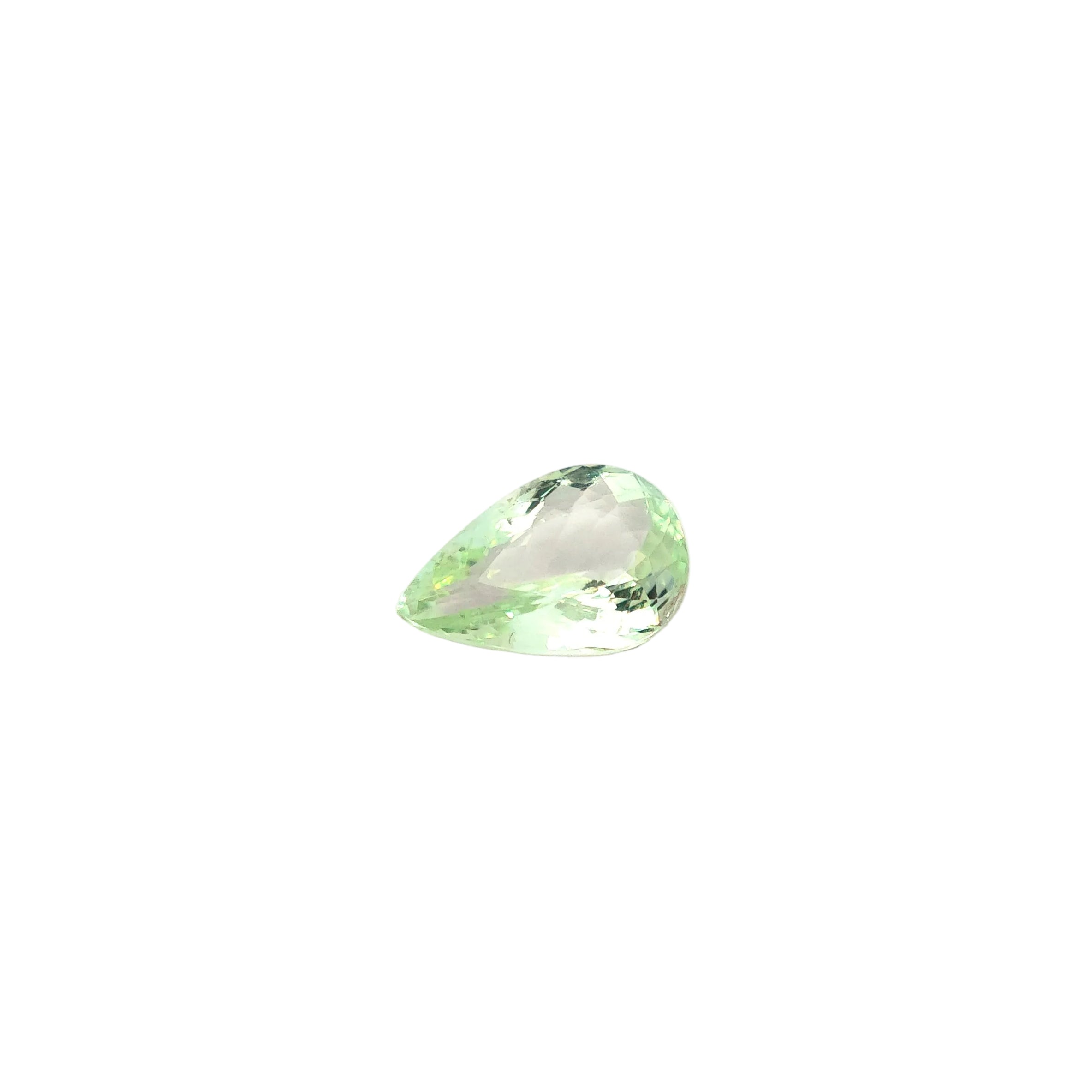 Grüner Paraiba Turmalin in Tropfenschliff mit 2.27ct 2,27 Karat