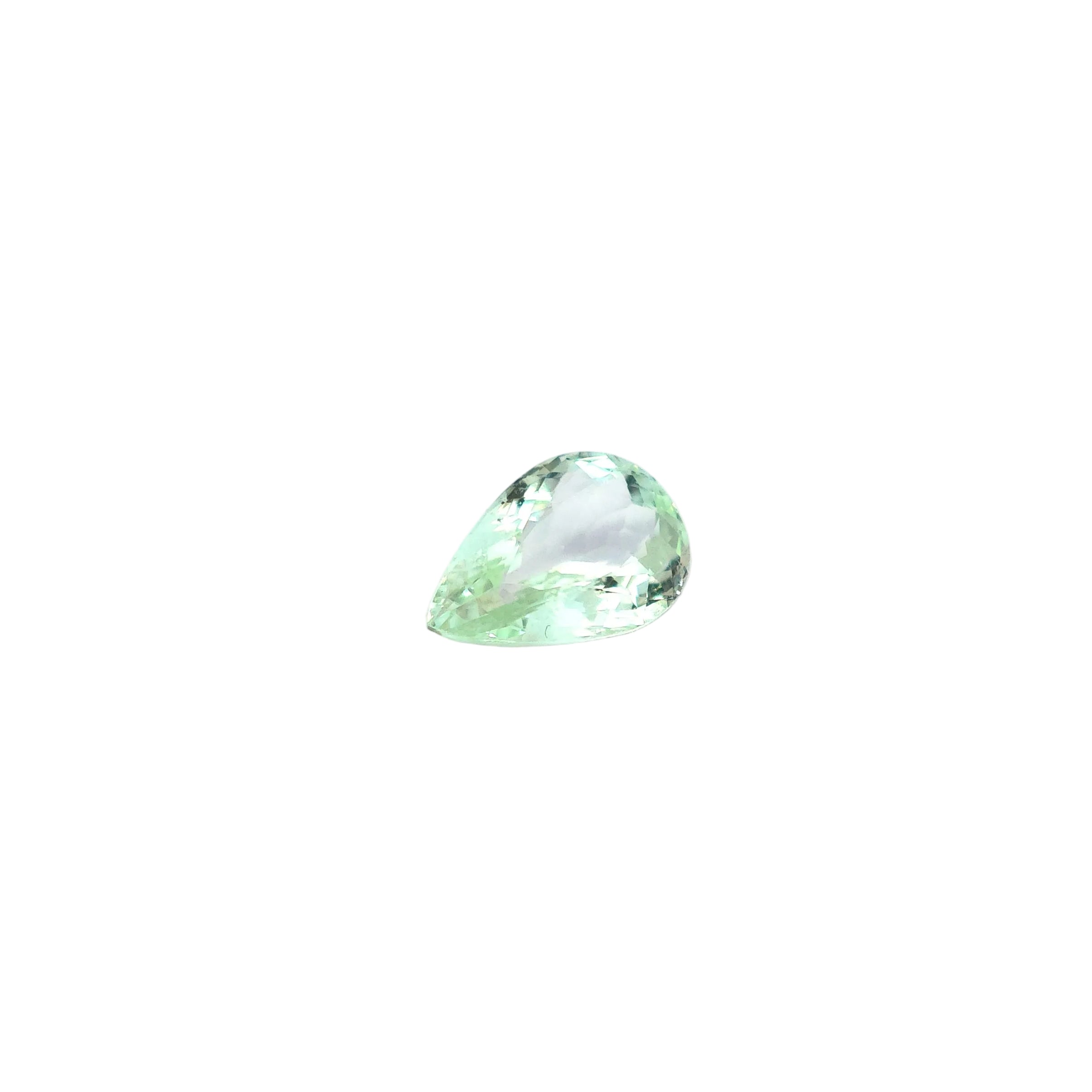 Grüner Paraiba Turmalin in Tropfenschliff mit 2.27ct 2,27 Karat