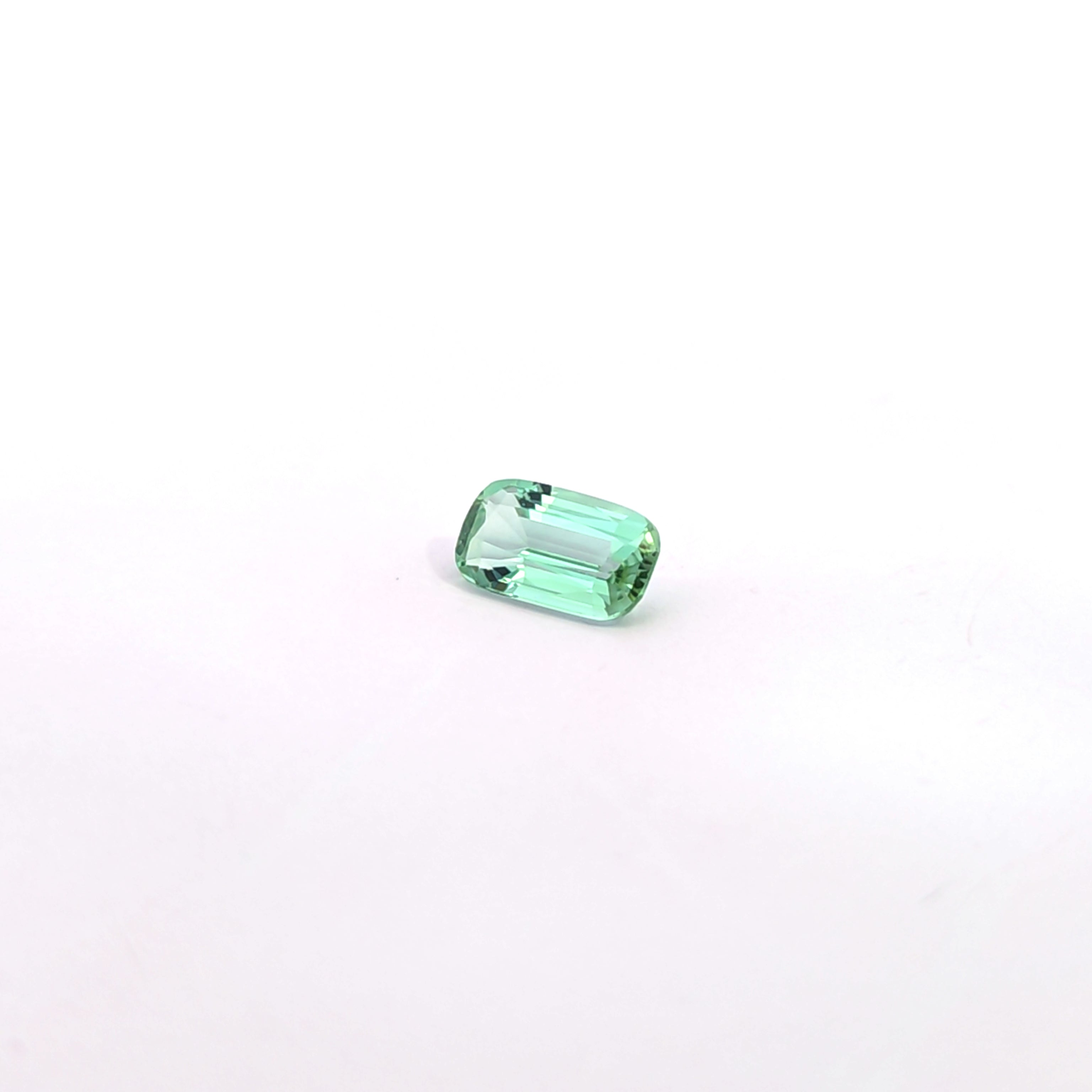 Natürlicher grüner Turmalin, 2.85ct