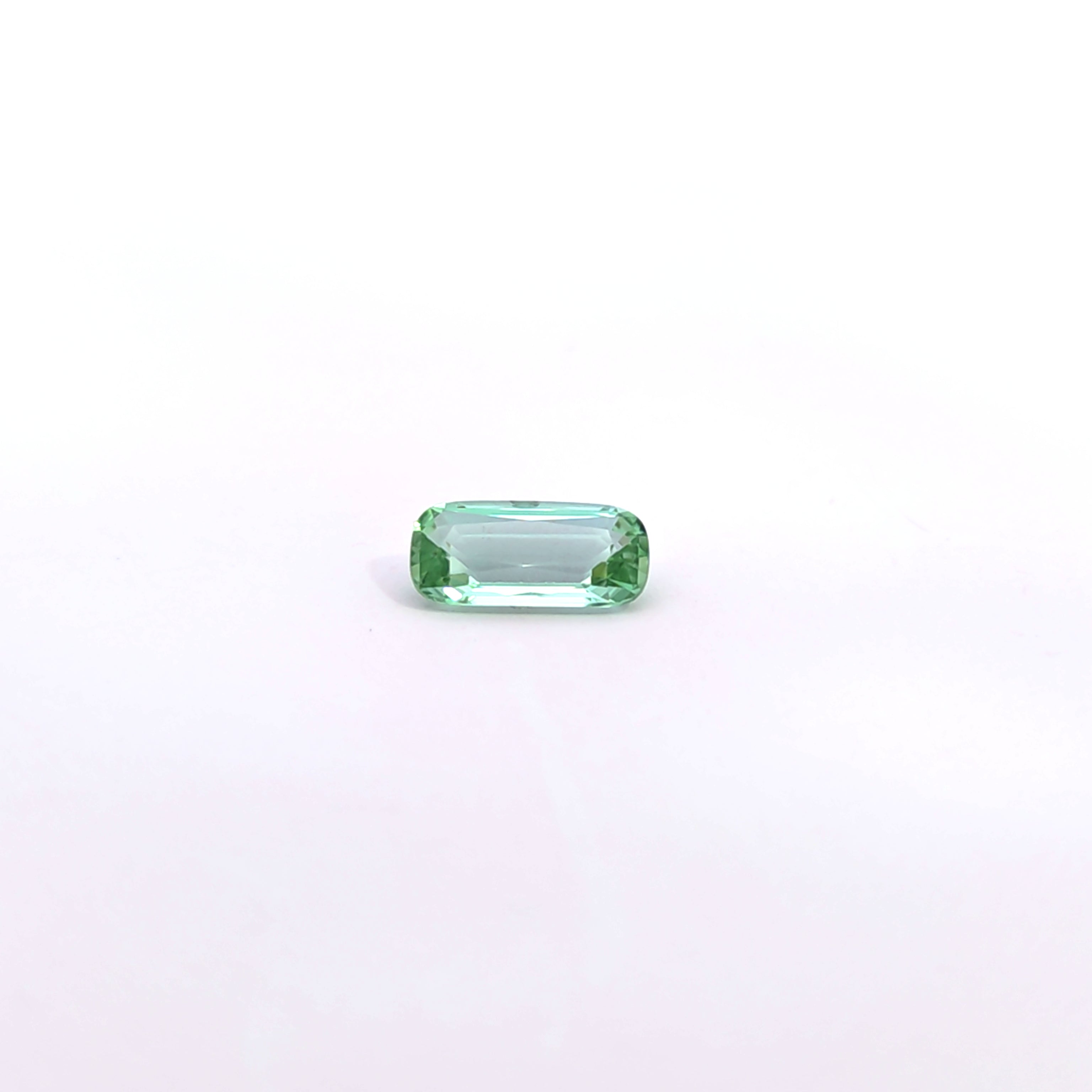 Natürlicher grüner Turmalin, 2.35ct