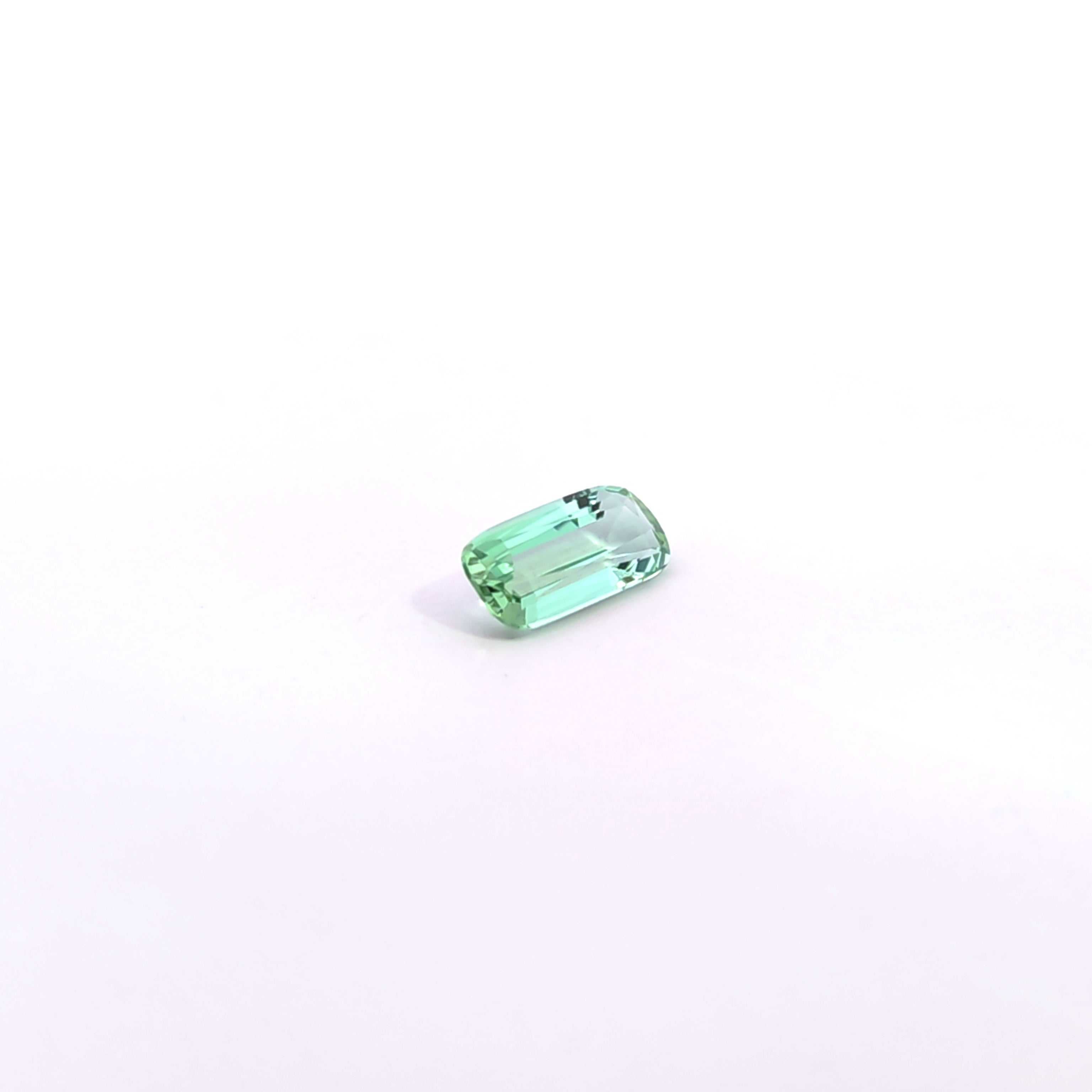 Natürlicher grüner Turmalin, 2.35ct