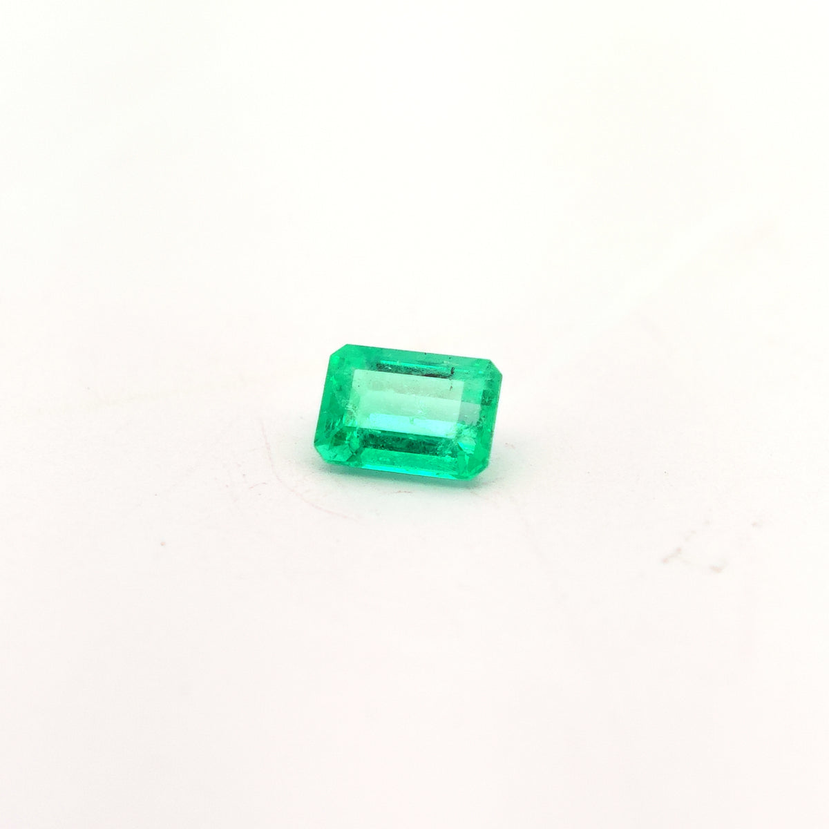 Geringfügig geölter kolumbianischer Smaragd, 1.41ct