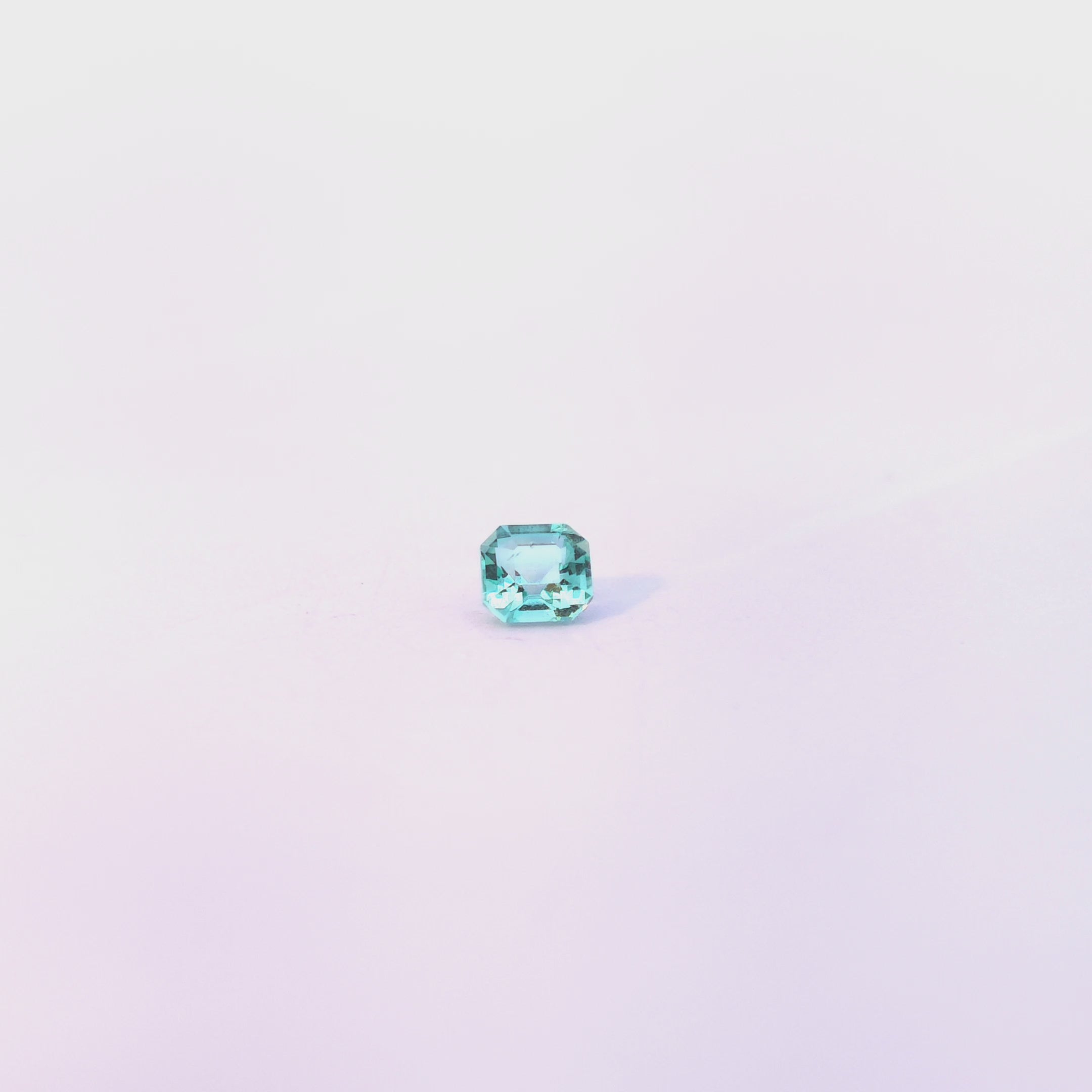 Ungeölter afghanischer Smaragd, 0.27ct