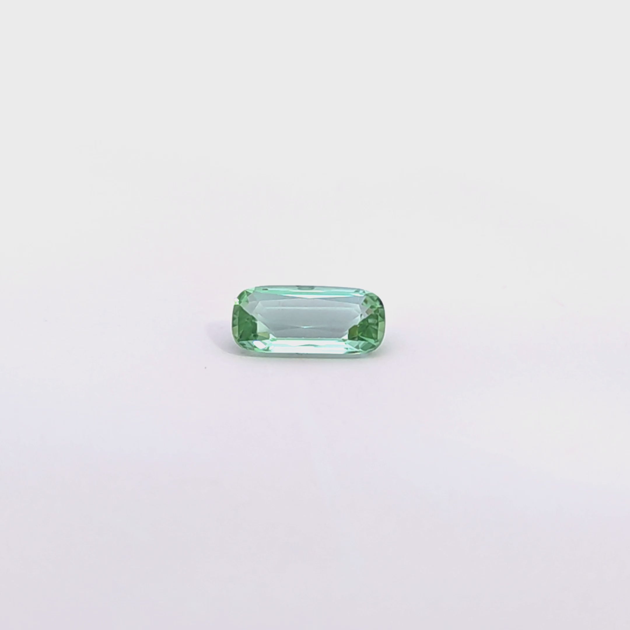 Natürlicher grüner Turmalin, 2.35ct