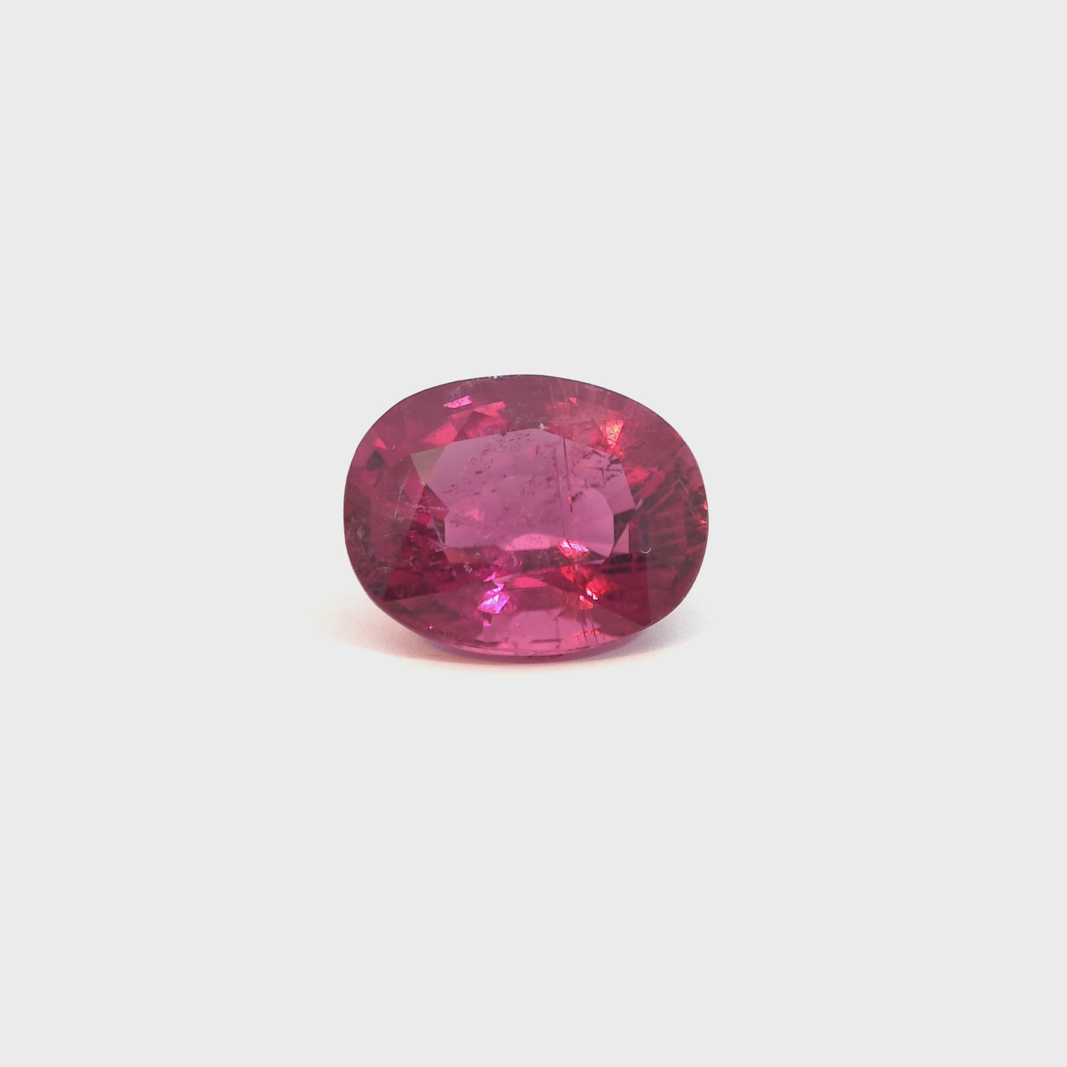 Roter Turmalin (Rubellit), 6.70ct