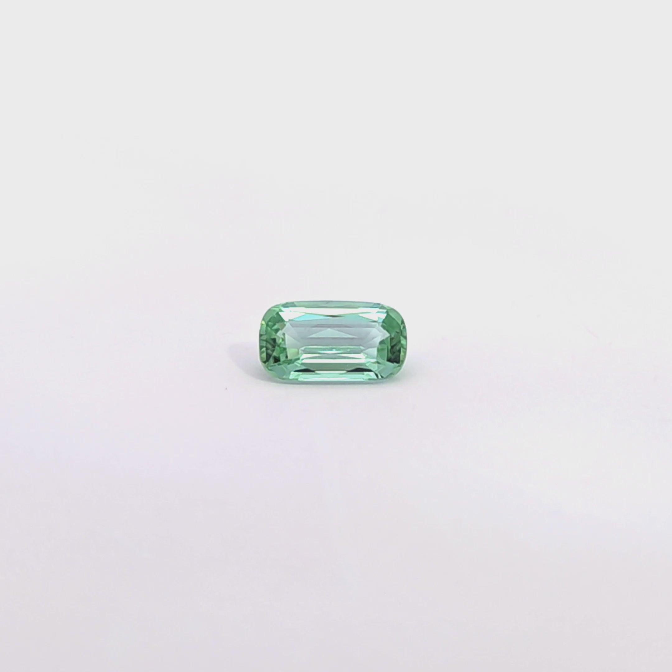 Natürlicher grüner Turmalin, 2.85ct
