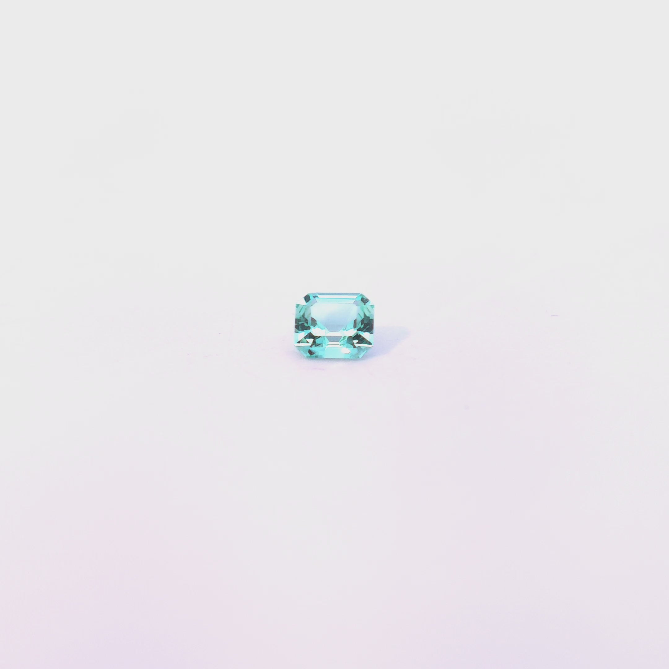 Ungeölter afghanischer Smaragd, 0.33ct
