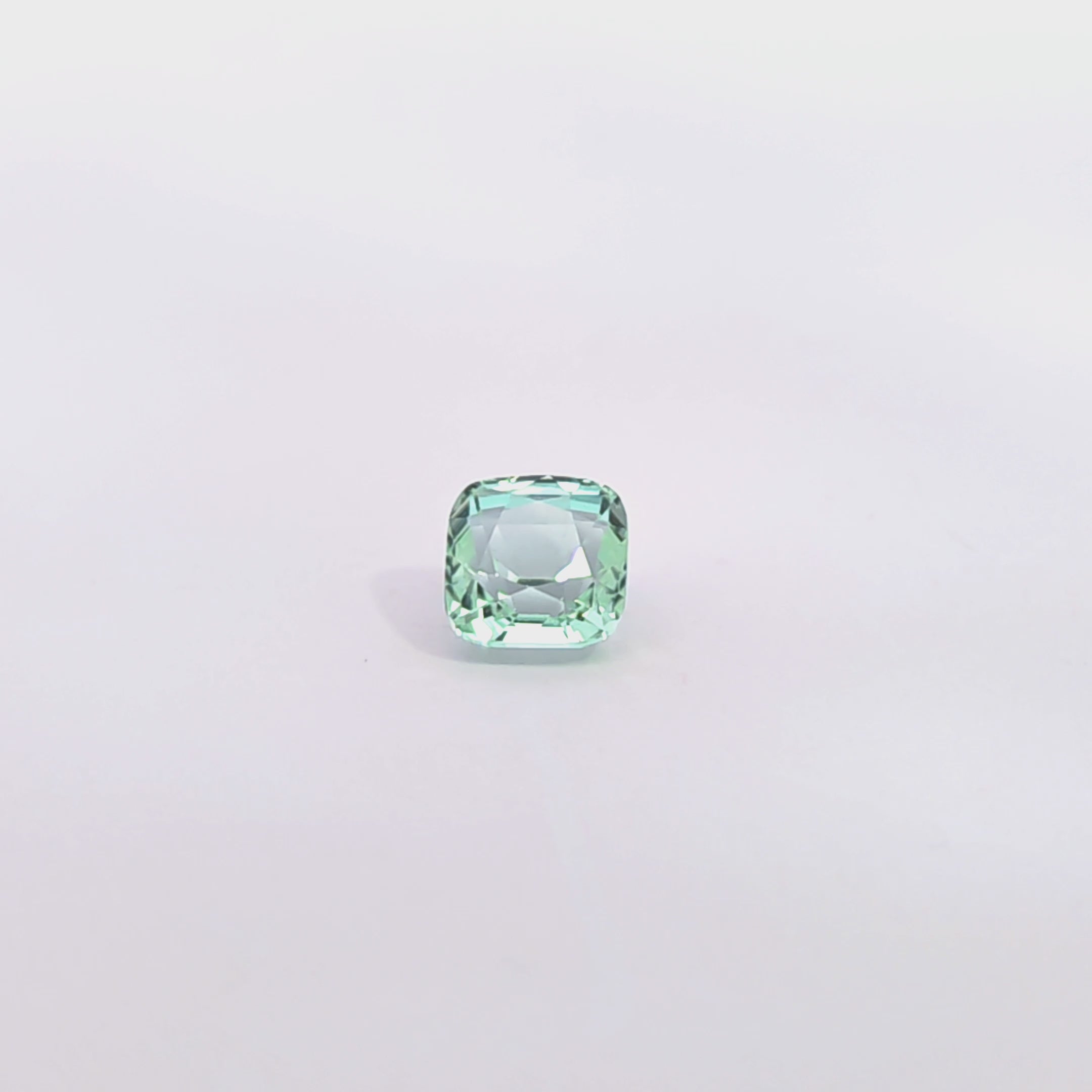 Natürlicher grüner Turmalin, 4.00ct