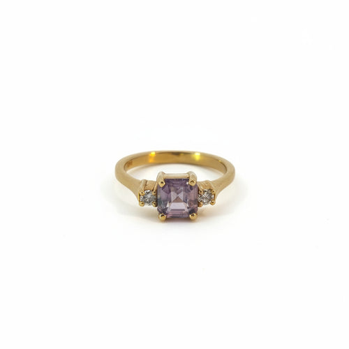 Damen Ring Gold 585 mit Spinel Frontansicht 