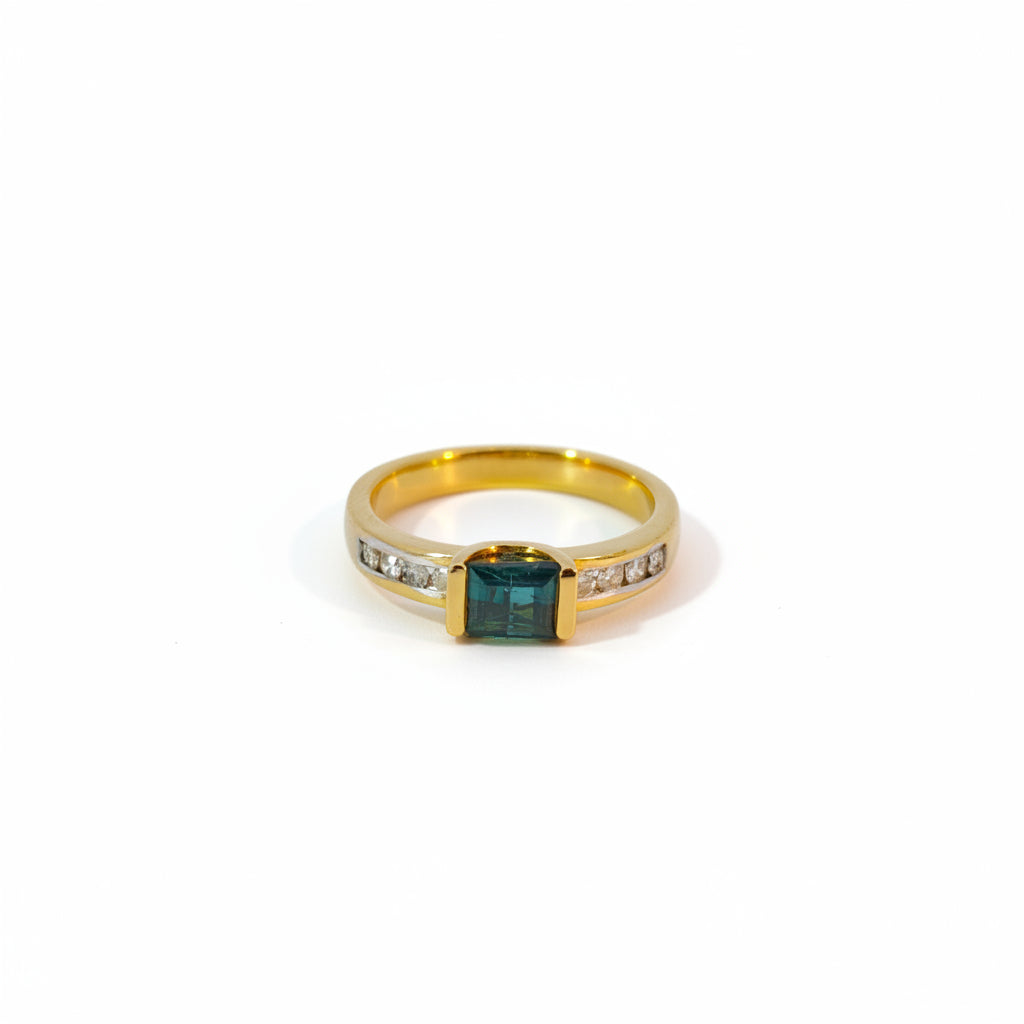 Damenring Gold 585 mit Paraiba Turmalin und Diamanten Frontansicht